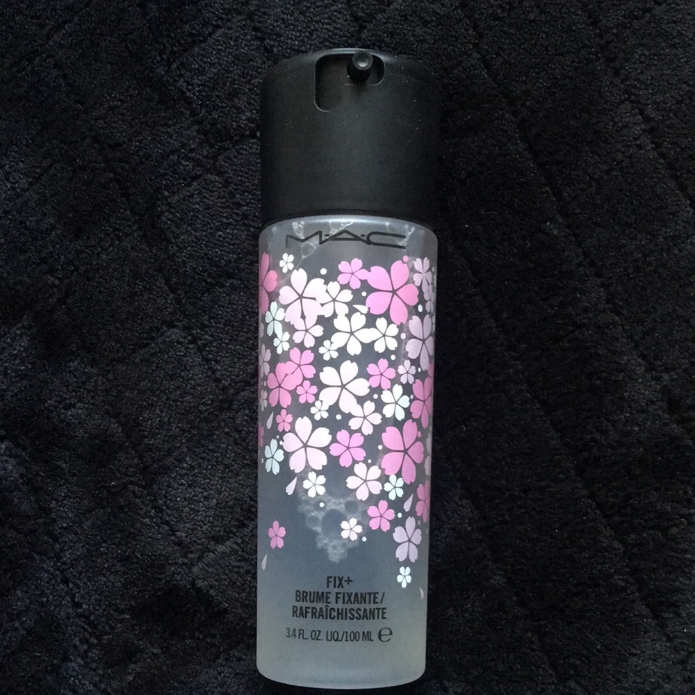 Mac Fix+ Cherry Blossom